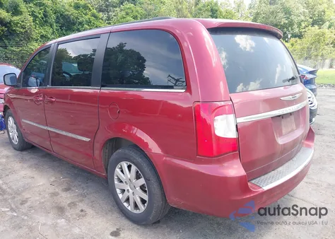 2013 Chrysler Town & Country Touring z USA, uszkodzony, nr VIN 2C4RC1BG0DR793231